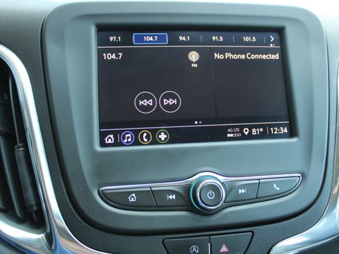 Used 2024 Chevrolet Equinox LS w/ LS Convenience Package image 20