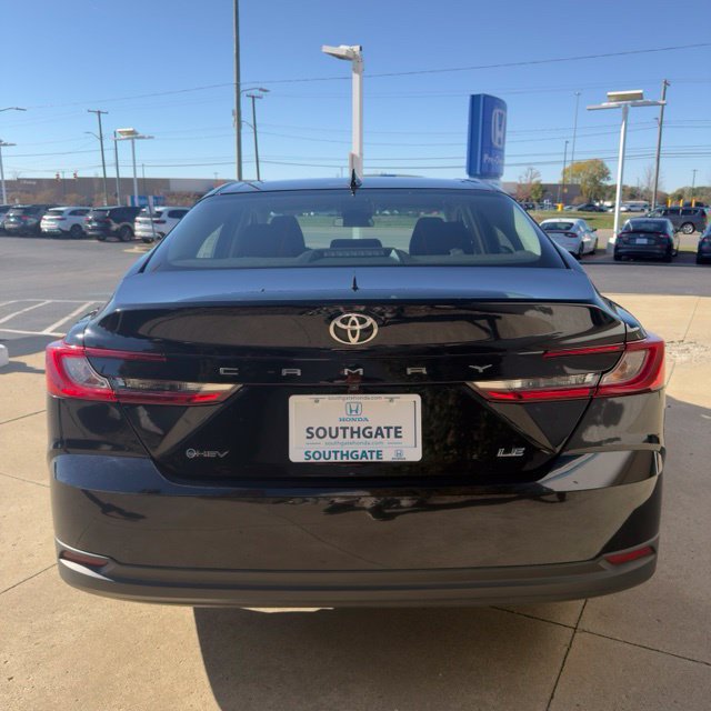 Used 2025 Toyota Camry LE FWD image 4