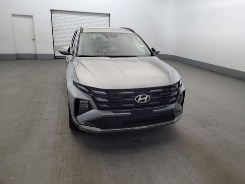 Used 2025 Hyundai Tucson SEL FWD image 14