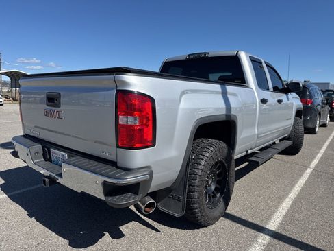 Used 2018 GMC Sierra 1500 SLE w/ Suspension Package, Off-Road image 6
