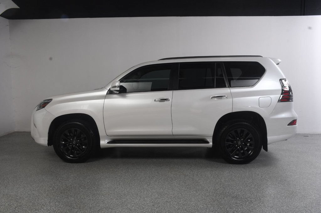Used 2023 Lexus GX 460 Premium AWD/4WD image 3