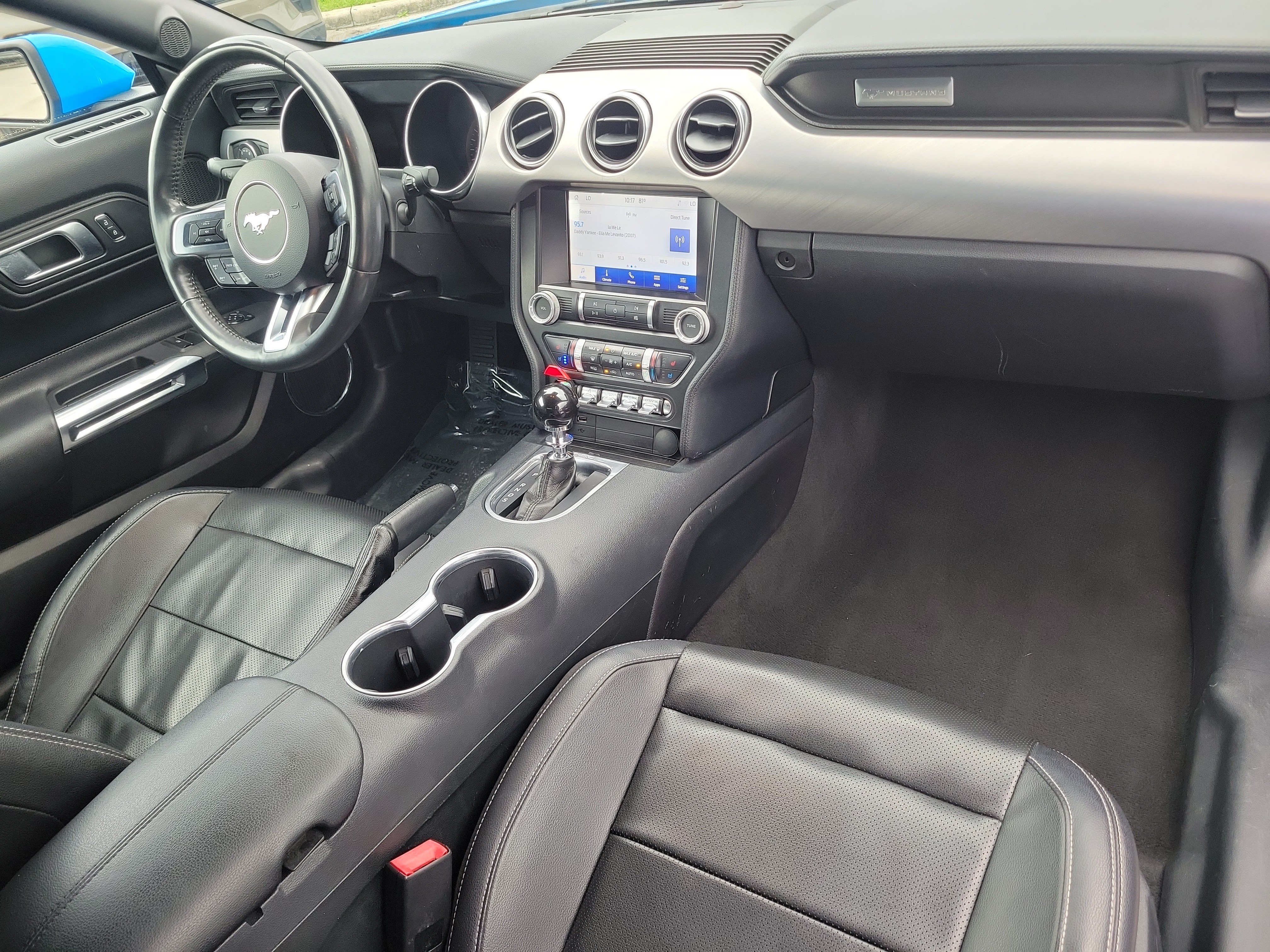 Used 2022 Ford Mustang Premium RWD image 12