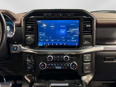 Used 2021 Ford F150 Lariat w/ Equipment Group 502A High image 30