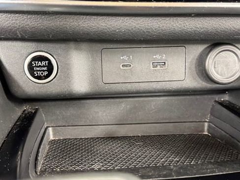 Certified 2023 Nissan Rogue SV image 27