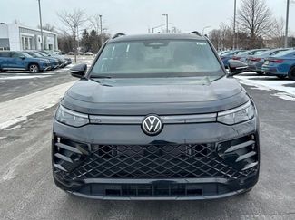 New 2026 Volkswagen Tiguan SE R-Line video 2