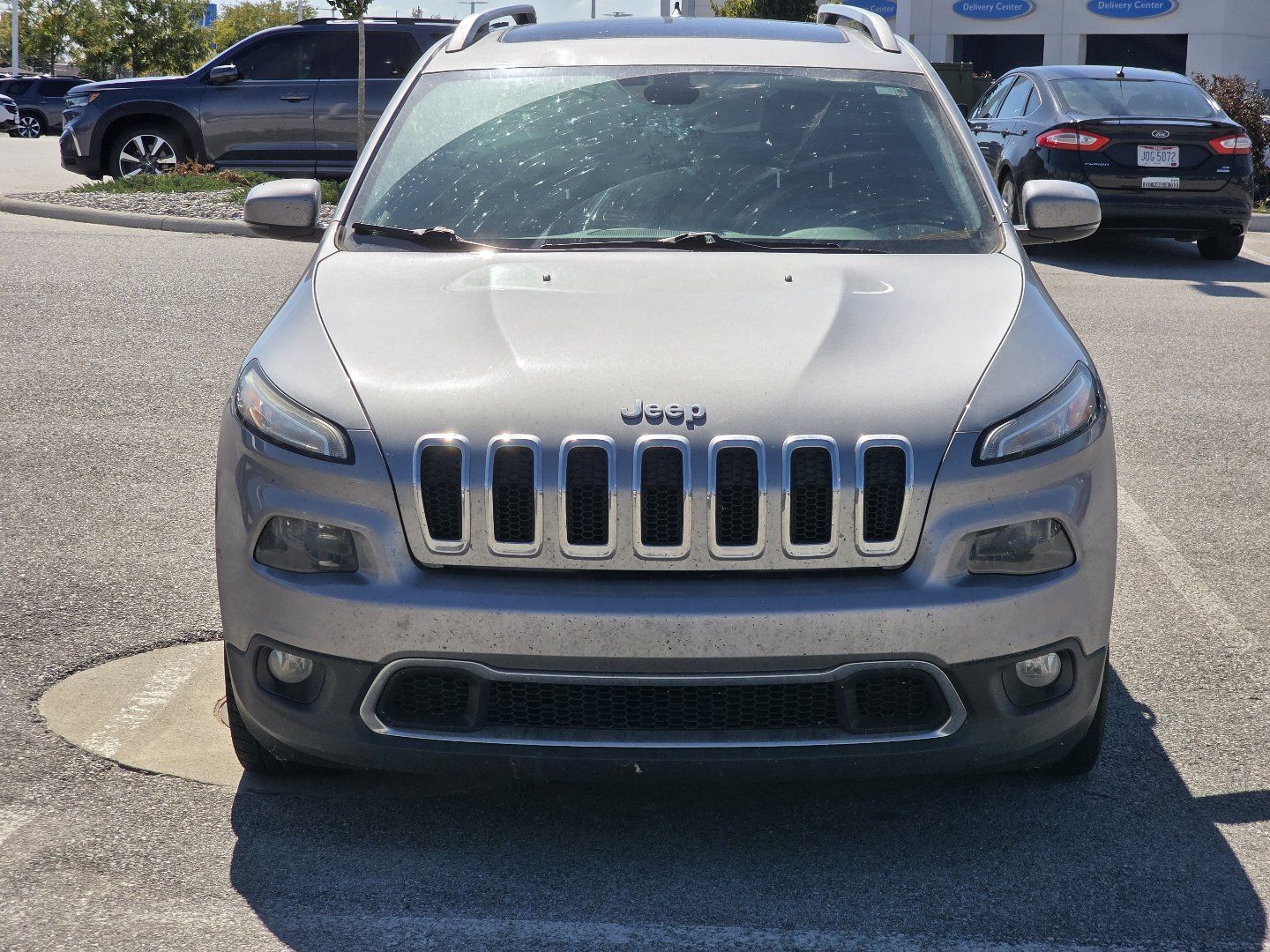 Used 2015 Jeep Cherokee Limited w/ Trailer Tow Group FWD image 3