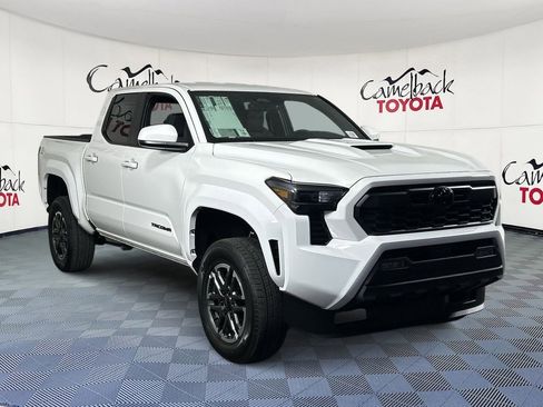 New 2026 Toyota Tacoma TRD Sport image 3