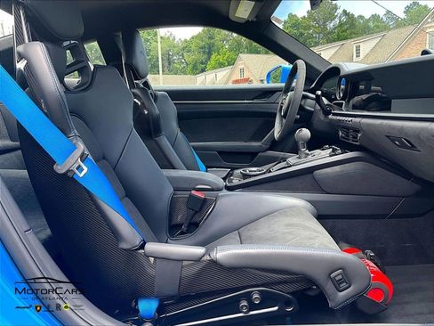 Used 2022 Porsche 911 GT3 RWD image 9