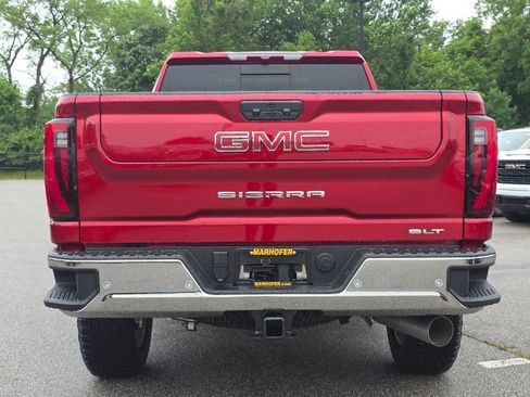 New 2026 GMC Sierra 2500 SLT w/ SLT Premium Package AWD/4WD image 16
