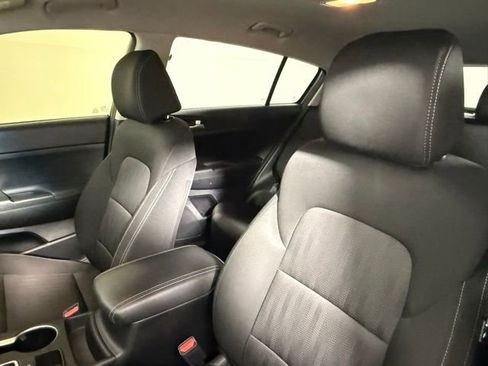 Used 2022 Kia Sportage LX image 31
