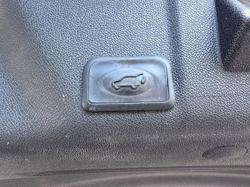 Used 2014 GMC Acadia SLT AWD/4WD image 42