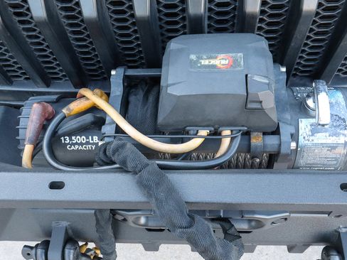 Used 2021 Jeep Wrangler Unlimited Rubicon AWD/4WD image 14