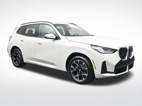 New 2026 BMW X3 xDrive30i w/ Premium Package AWD/4WD image 2