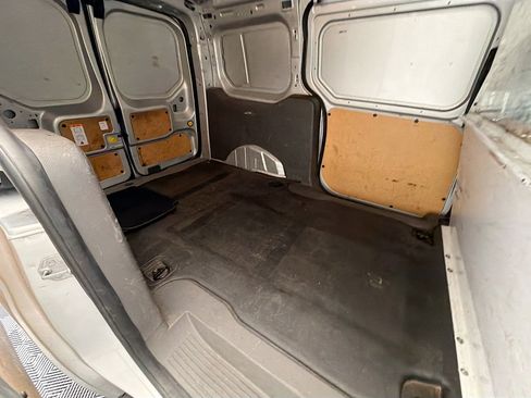 Used 2019 Ford Transit Connect XLT image 14