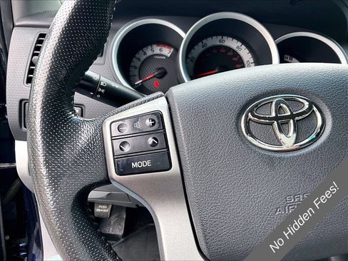 Used 2012 Toyota Tacoma 4x4 Double Cab w/ TRD Sport Upgrade Pkg image 17
