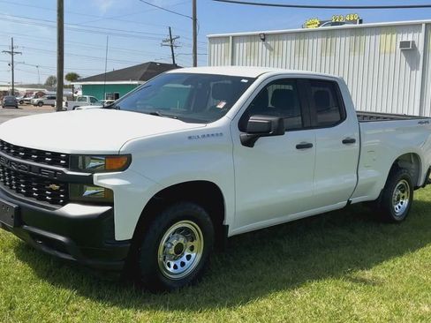 Used 2022 Chevrolet Silverado 1500 W/T w/ WT Value Package image 4