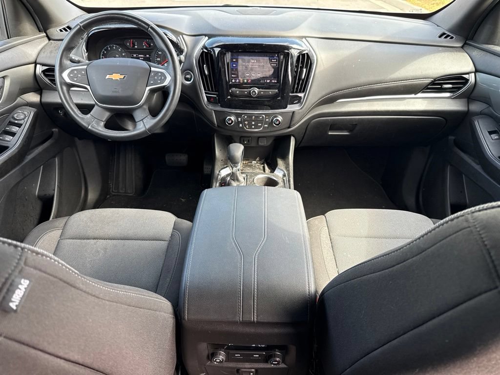 Used 2023 Chevrolet Traverse LT FWD image 19