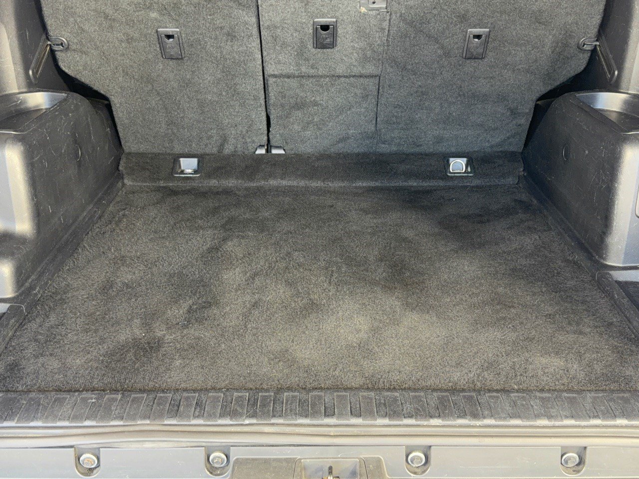 Used 2019 Toyota 4Runner SR5 AWD/4WD image 28