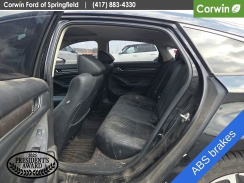 Used 2019 Honda Accord Touring image 14