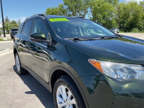 Used 2013 Toyota RAV4 XLE AWD/4WD image 11