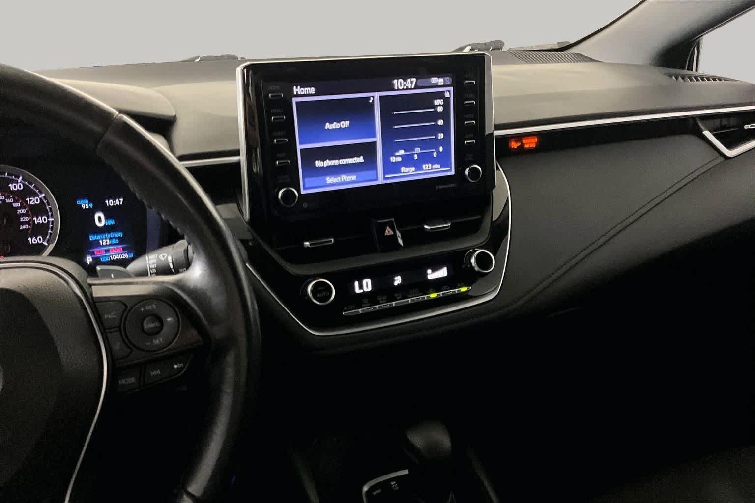 Used 2021 Toyota Corolla SE FWD image 6