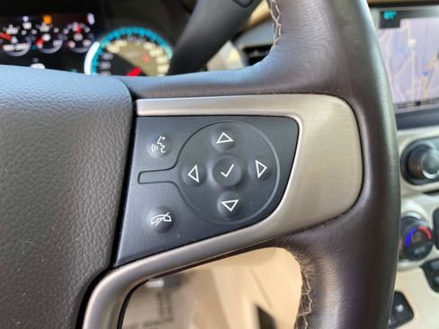 Used 2020 GMC Yukon XL Denali w/ Denali Premium Package image 20