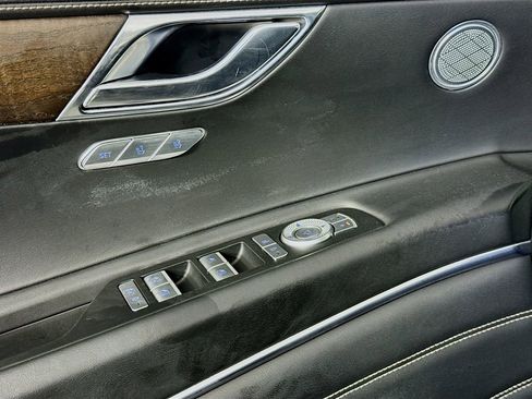 Used 2024 Genesis GV80 2.5T image 23