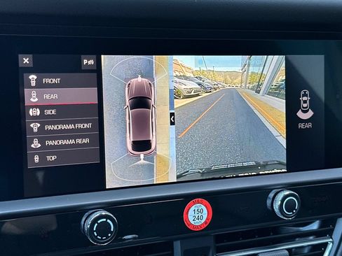 New 2026 Porsche Macan AWD/4WD image 24