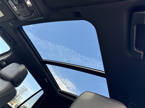 Certified 2024 Chevrolet Tahoe RST w/ Luxury Package image 33