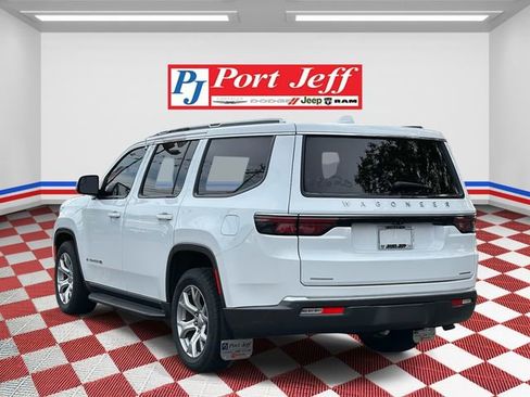 Used 2022 Jeep Wagoneer Series II image 6