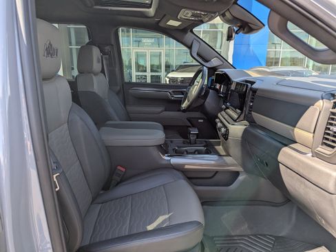 Certified 2024 Chevrolet Silverado 1500 ZR2 w/ ZR2 Bison Edition AWD/4WD image 39