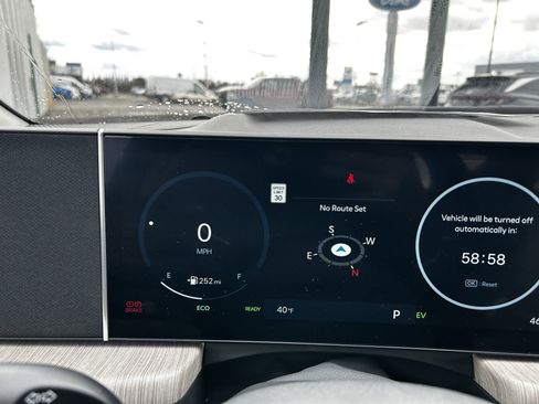 Used 2025 Hyundai Sonata Limited image 17