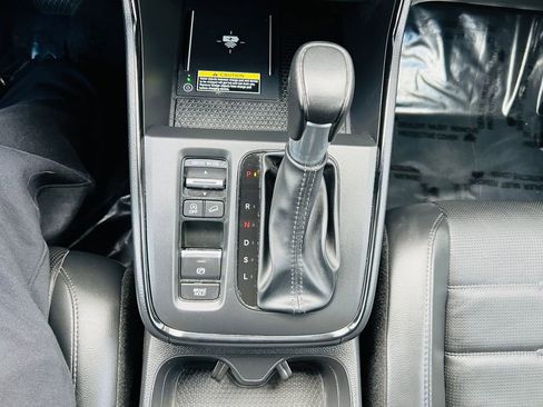 Used 2024 Honda CR-V EX-L image 27