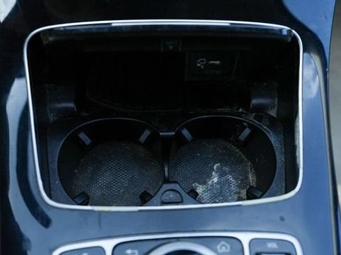Used 2018 Mercedes-Benz E 300 4MATIC image 37