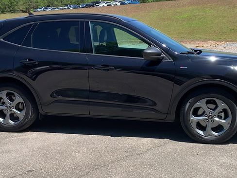 Used 2025 Ford Escape ST-Line FWD image 6