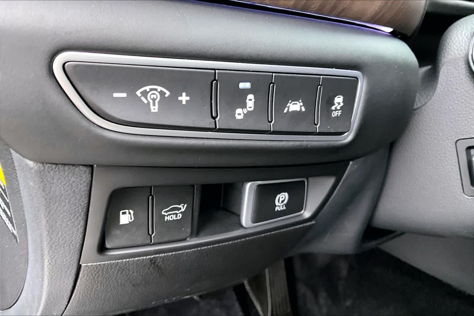 Used 2021 Genesis G90 3.3T Premium AWD/4WD image 33