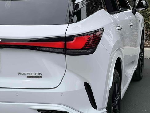 Used 2024 Lexus RX 500h F Sport image 80
