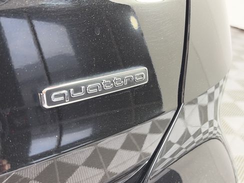 Used 2025 Audi Q3 2.0T Premium AWD/4WD image 17