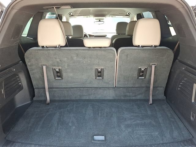 Used 2026 GMC Acadia Elevation w/ Elevation Premium Package FWD image 28
