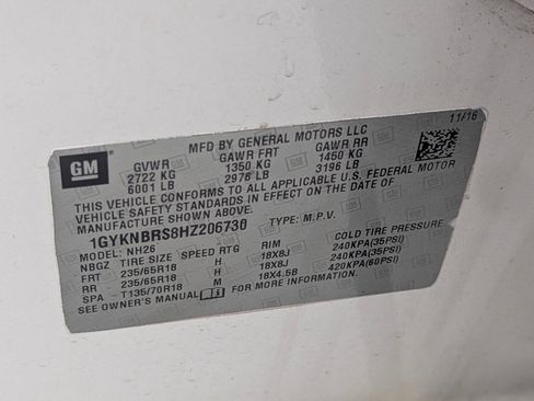 Used 2017 Cadillac XT5 Luxury w/ Driver Awareness Package image 20