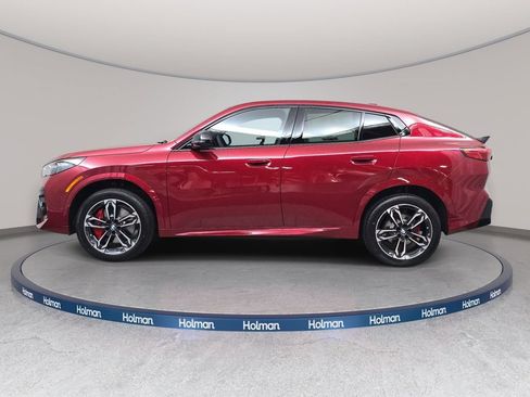 New 2026 BMW X2 xDrive28i AWD/4WD image 8