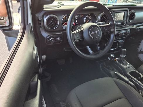 Certified 2021 Jeep Wrangler Sport image 15