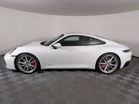Certified 2023 Porsche 911 Carrera GTS RWD image 2