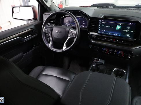 Used 2024 Chevrolet Silverado 1500 LT Trail Boss w/ Convenience Package II image 25