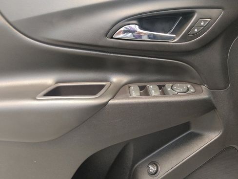 Used 2019 Chevrolet Equinox LT FWD image 27
