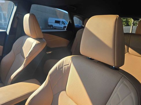 Used 2023 Lexus RX 350 Premium image 24