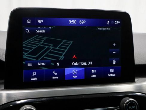 Certified 2022 Ford Escape Titanium image 3