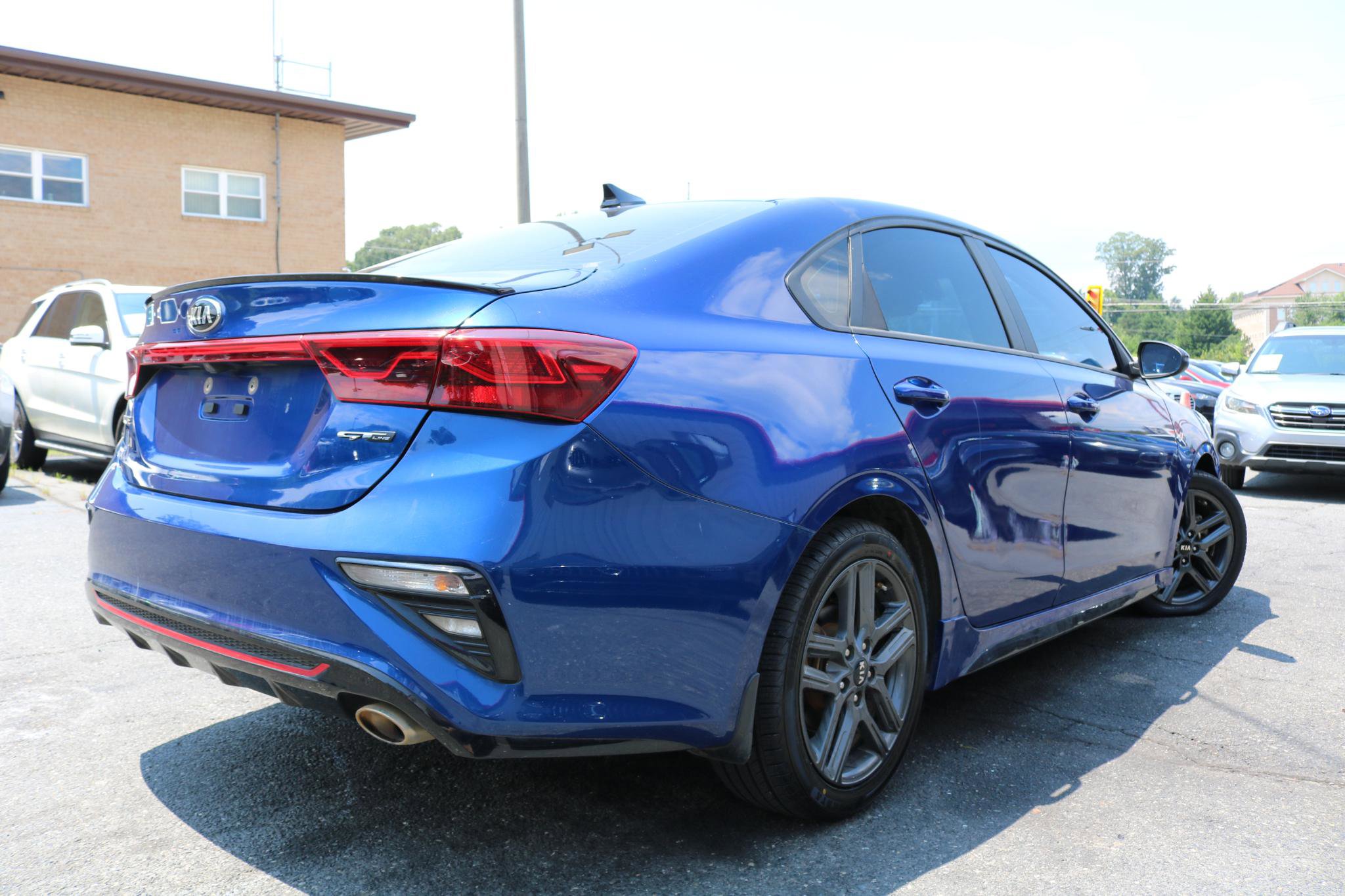 Used 2021 Kia Forte GT-Line FWD image 2