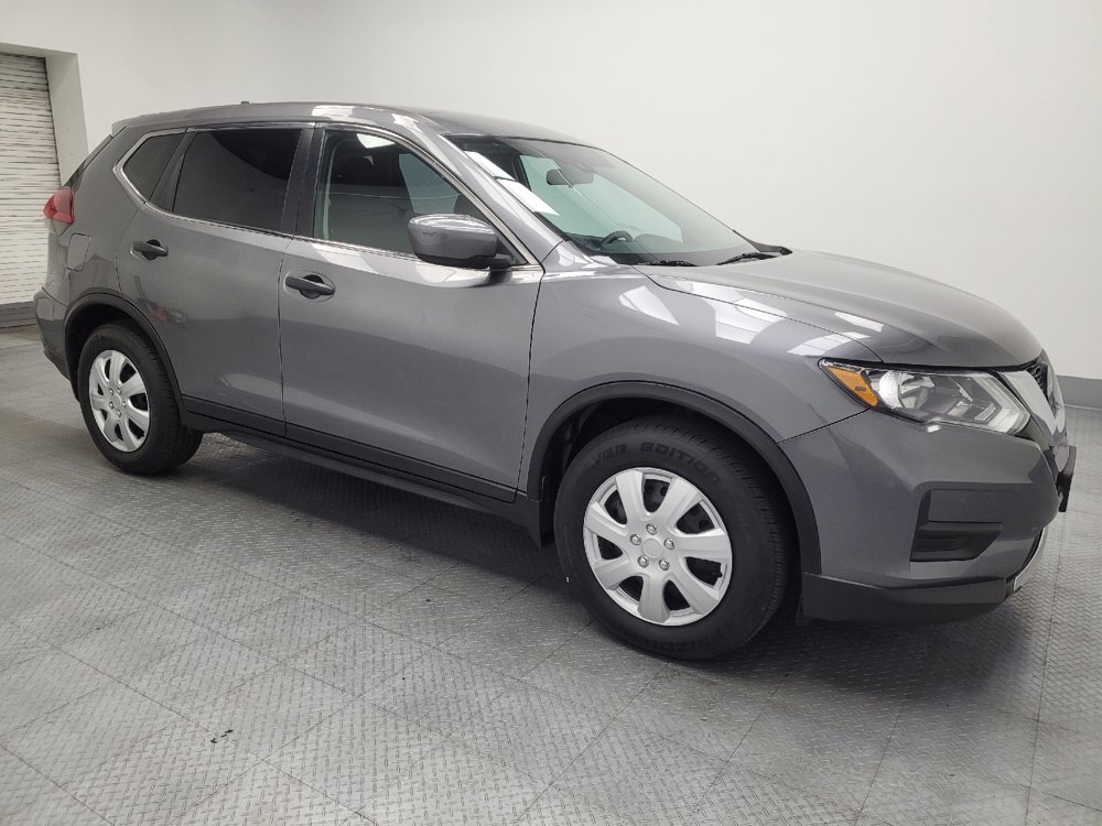 Used 2020 Nissan Rogue S FWD image 11