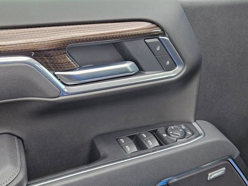 Certified 2025 Chevrolet Silverado 1500 RST w/ Convenience Package II image 11